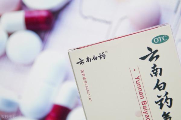 膝骨性關節炎疼痛難忍？對症用中成藥內服外用，即可改善