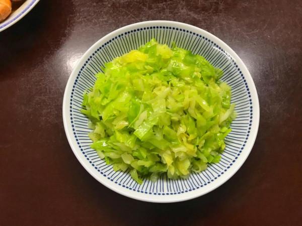 三個人的晚餐，葷素3個菜，簡單好做，下班回家30分鐘就能吃上