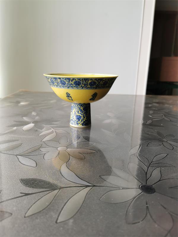 清代高足瓷器鑑賞