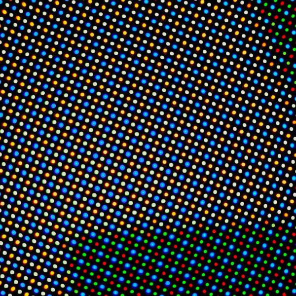 XperiaXZ3索尼第一代OLED 出道即巔峰