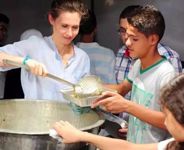 敘利亞總統夫人：被譽為東方戴安娜和沙漠玫瑰，身患癌症仍上前線