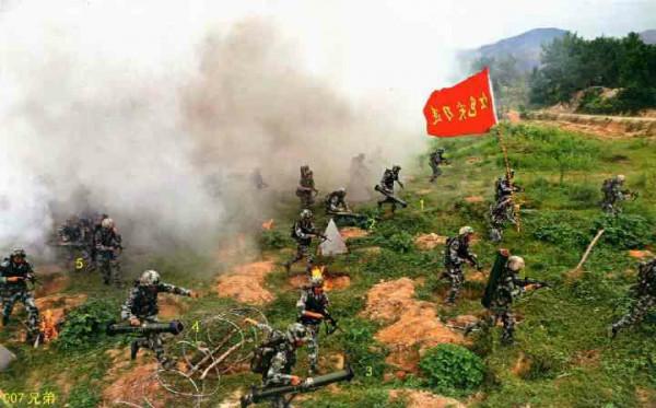 調侃：解放軍火力不足恐懼症朝晚期發展