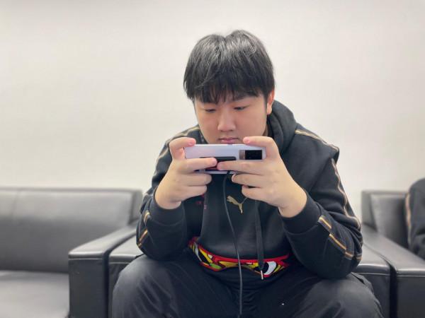 KPL秋季賽最佳對抗路候選人公佈！坦然、清清一馬當先，飛牛落榜