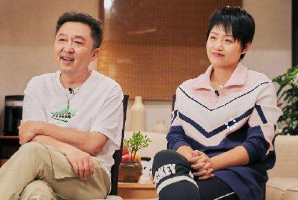 白慧明嫁大10歲于謙：獨自撐起一個家，她的堅強郭德綱看了都心疼