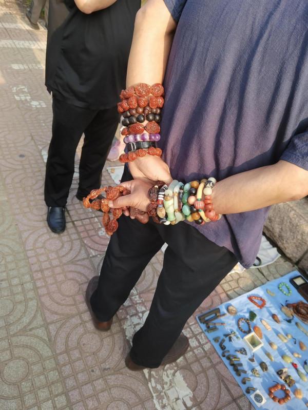 和田玉籽玉手串