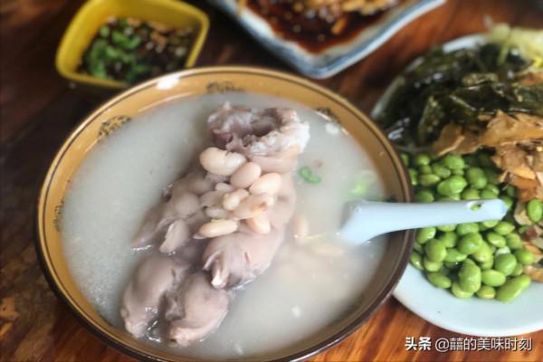 四川古鎮上的四朵金花,35元一隻火了35年,當地人外地人搶著吃 四川古鎮上的四朵金花,35元一隻火了35年,當地人外地人搶著吃