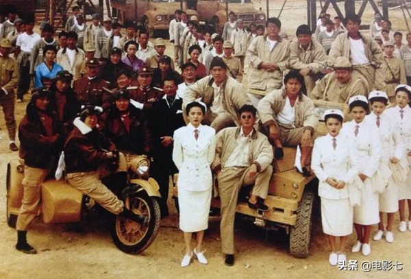 31年前，王晶請來30多位明星，翻拍這部經典港片，創造了票房紀錄