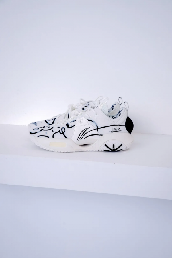 夢幻聯動！李寧站在運動 x 藝術跨界的C位了嗎？