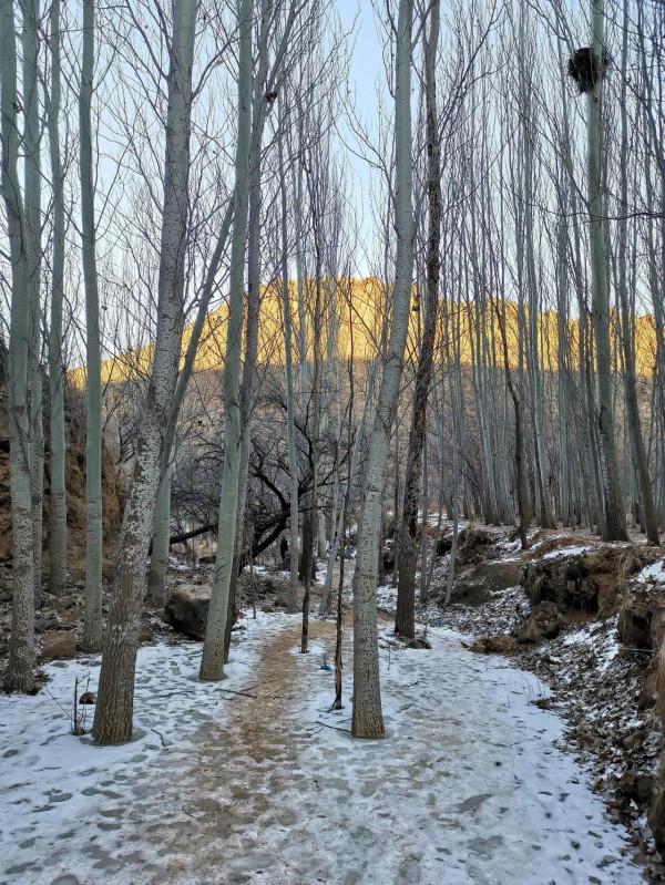 宣化滴水崖此時景觀好看了，溫馨提示