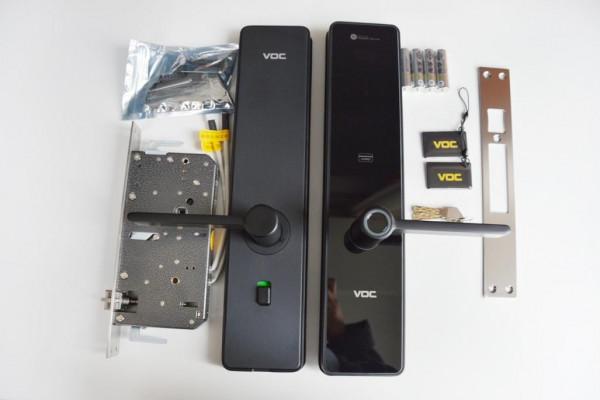 榮耀VOC智慧門鎖X6體驗，手機一碰即開，讓家更舒心