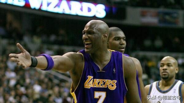還原08-10湖人陣容真實水平，科比帶隊奪冠被低估，難度其實很大