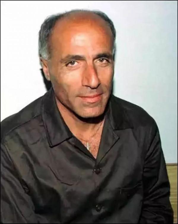 以色列摩薩德特工,擅長美人計,製造街頭偶遇,成功抓獲背叛者 以色列摩薩德特工,擅長美人計,製造街頭偶遇,成功抓獲背叛者