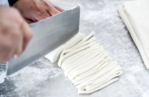 凌晨就開始喝早茶的小縣城,比廣東猛多了 凌晨就開始喝早茶的小縣城,比廣東猛多了