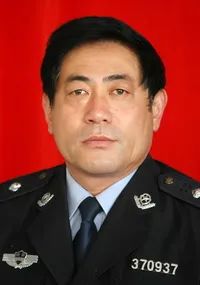 【八一專刊】從“軍裝綠”到“檢察藍”,角色己變初心不改 【八一專刊】從“軍裝綠”到“檢察藍”,角色己變初心不改