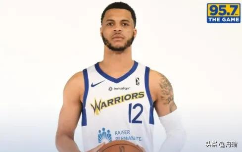 NBA晚報：助教稱詹皇引領教練組，威少沒出席釋出會，喬治缺席4周