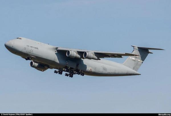 C-5“銀河”運輸機圖集（270圖）