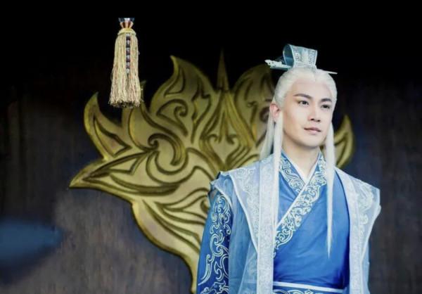 沒有“白髮命”就別硬演,這6位白髮男神太迷人,悄悄驚豔了時光 沒有“白髮命”就別硬演,這6位白髮男神太迷人,悄悄驚豔了時光