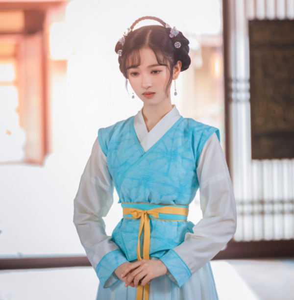 《良言寫意》的宮明月,參加創3一輪遊,和劉雨昕孔雪兒曾是隊友 《良言寫意》的宮明月,參加創3一輪遊,和劉雨昕孔雪兒曾是隊友