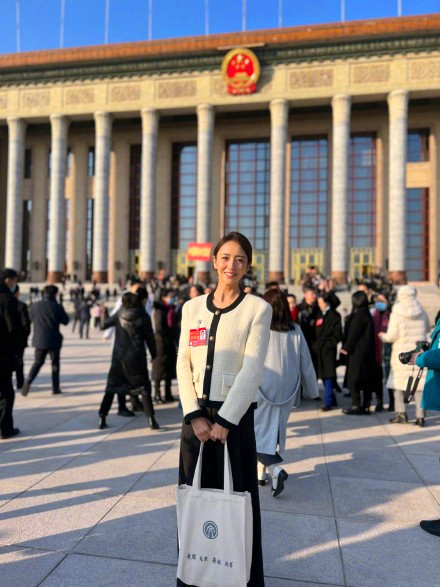 文代會明星生活照對比：劉昊然像三好學生，最後一位最像老幹部