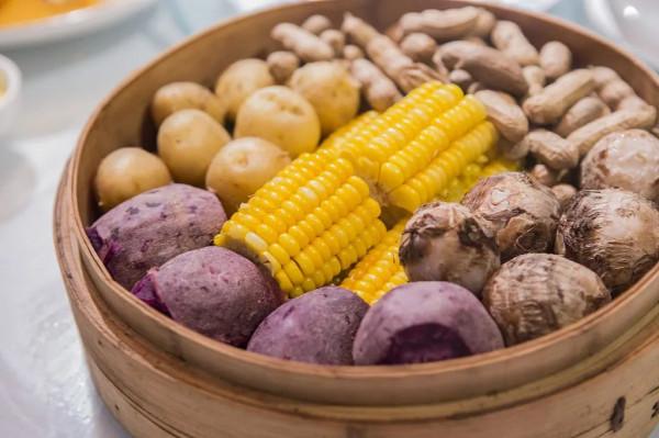 這些菜配米飯，營養低還易長胖，很多人卻天天吃！換種吃法更健康