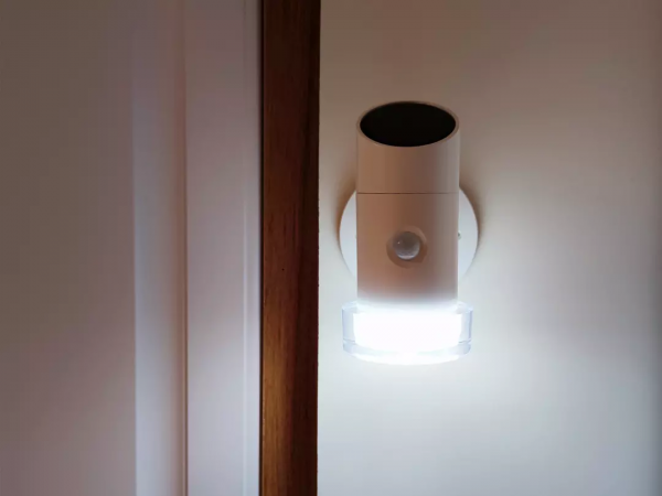 免接線的點點太陽能感應壁燈,白天有光,晚上就能亮,還有彩光哦 免接線的點點太陽能感應壁燈,白天有光,晚上就能亮,還有彩光哦