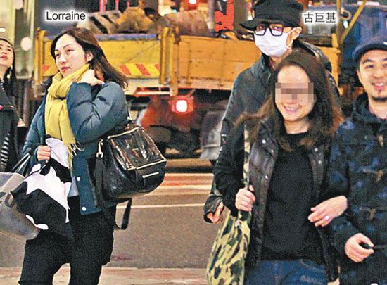 以“保姆”身份照顧古巨基22年,52歲高齡生娃,陳韻晴到底圖啥? 以“保姆”身份照顧古巨基22年,52歲高齡生娃,陳韻晴到底圖啥?