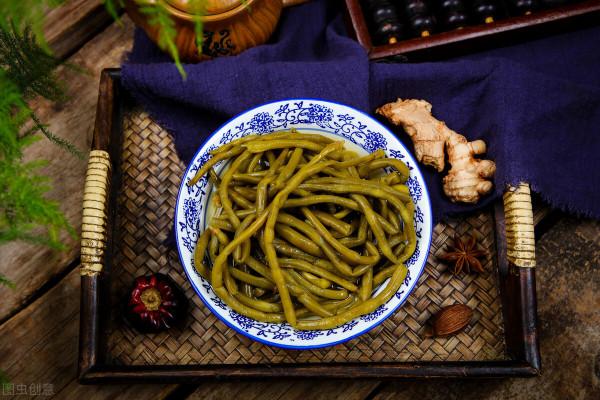 醃酸豆角,容易起白沫,多加2味食材,一週醃好,脆爽酸香 醃酸豆角,容易起白沫,多加2味食材,一週醃好,脆爽酸香