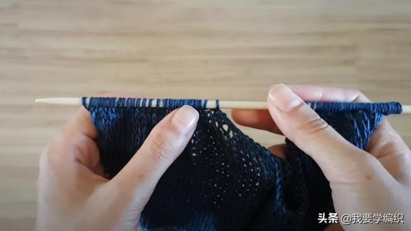 適合日常穿搭的休閒毛衣,混拼色低領毛衣教程,簡約大方適合新手 適合日常穿搭的休閒毛衣,混拼色低領毛衣教程,簡約大方適合新手