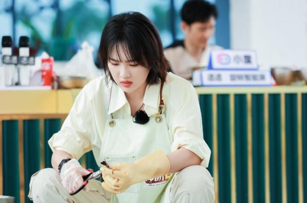 張萌好心辦壞事，《中餐廳》這次徹底被打臉了