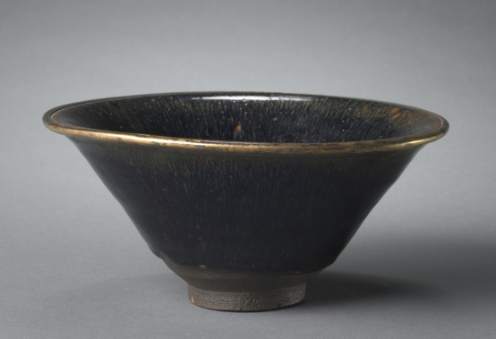 不是所有的兔毫都是普品,這樣的兔毫價值不菲,名列前茅 不是所有的兔毫都是普品,這樣的兔毫價值不菲,名列前茅