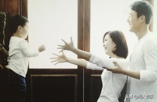 樸成雄：是為我獨尊的李仲久，也是藝術大學老師，更是緋聞絕緣體