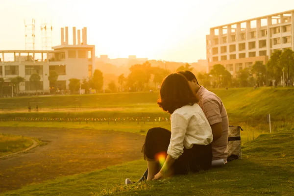 一個家庭最可怕的不是貧窮，而是內耗