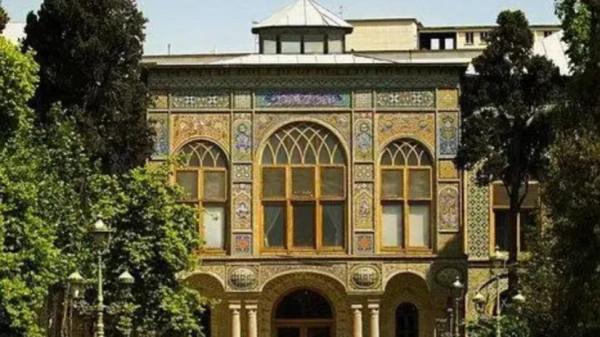 在國際社會硬槓美國的國家，石油儲備豐富，首都的一個宮殿很美