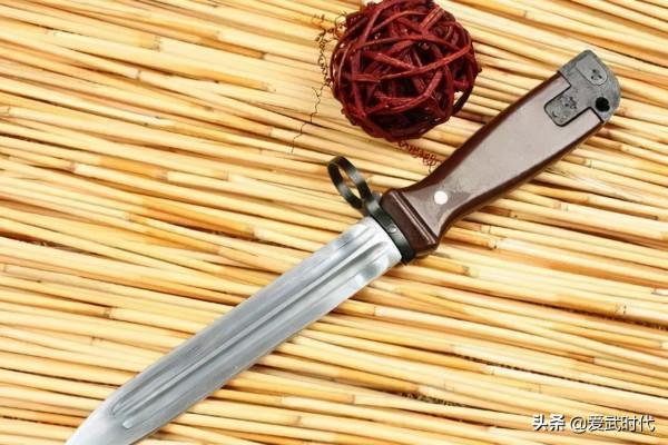 出鞘的利刃！誰說中國沒有好刀，盤點國產七種軍用刺刀