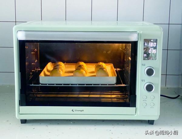 手把手教你私房蛋黃酥配方，做法詳細零失敗，學會了中秋節自己做