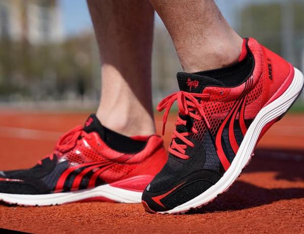 雙十一國產跑鞋買什麼，500元內不同場景下15款好貨推薦