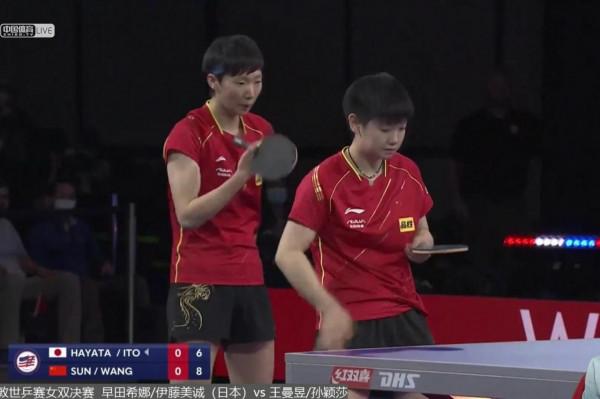 3：0！女雙衛冕成功，孫穎莎王曼昱絕殺日本隊，伊藤一冠難求
