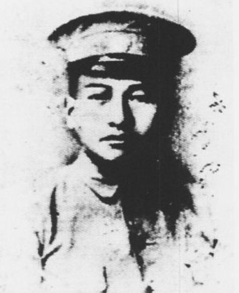 1956年，陳賡帶一少年來中南海，周總理看到他痛哭不已，這是為何