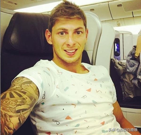 阿根廷前鋒墜機身亡慘劇,竟因為飛行員無證上崗 阿根廷前鋒墜機身亡慘劇,竟因為飛行員無證上崗