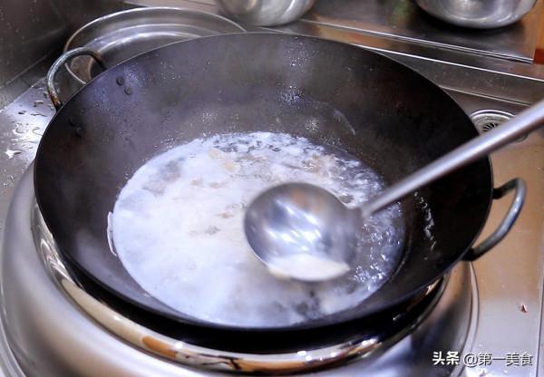 乾燥寒冷的冬天，5道熱乎乎的燉菜吃起來，潤燥驅寒，常吃少上火