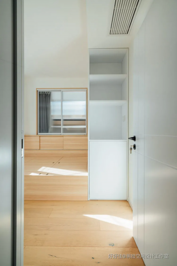 64㎡竟住下祖孫三代6口人，中國家庭透過改造實現“幸福的蝸居”