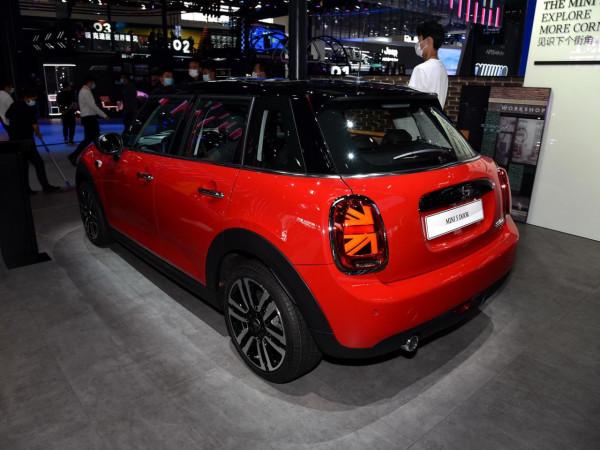 5.4L油耗靈活小代步車,原裝進口品質高還經濟,實拍MINI 5.4L油耗靈活小代步車,原裝進口品質高還經濟,實拍MINI