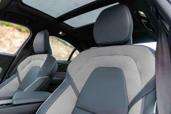 北歐豪華的效能一面,賽道試駕沃爾沃新款S60 北歐豪華的效能一面,賽道試駕沃爾沃新款S60