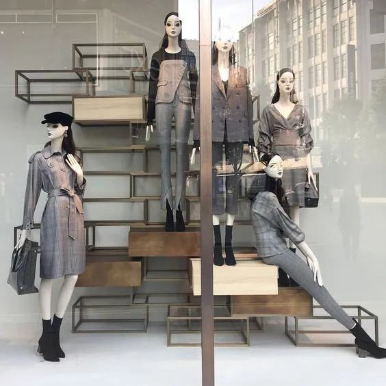 小黑靴OUT了！今冬「這雙鞋」超火爆，時髦精都愛它