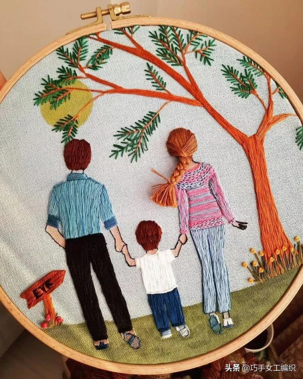 像真發一樣可以編的髮型都能繡出來，如此立體的繡法怎麼能錯過