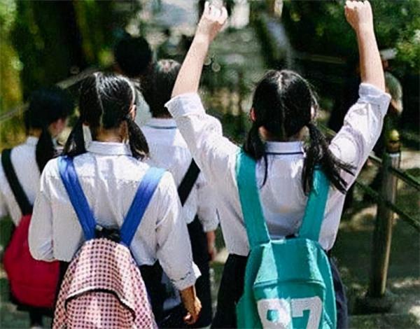 1990年日本9歲女孩放學失蹤，十年後在鄰居家被救，父母已認不出