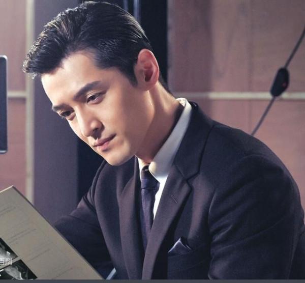 內疚的胡歌:女助理去世後,在廁所崩潰大哭,至今仍在懷念 內疚的胡歌:女助理去世後,在廁所崩潰大哭,至今仍在懷念