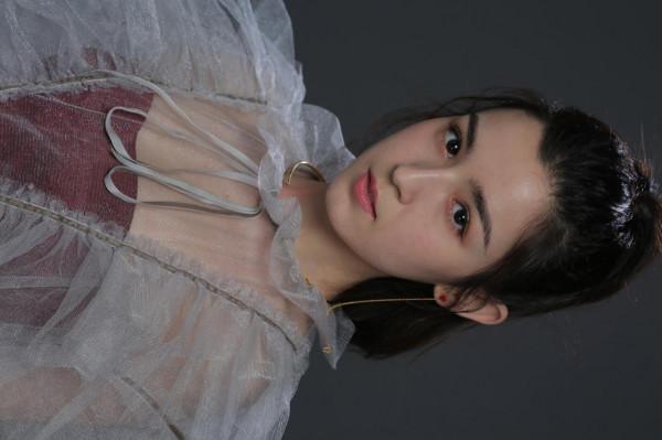 哈妮克孜素顏照 哈妮克孜素顏照