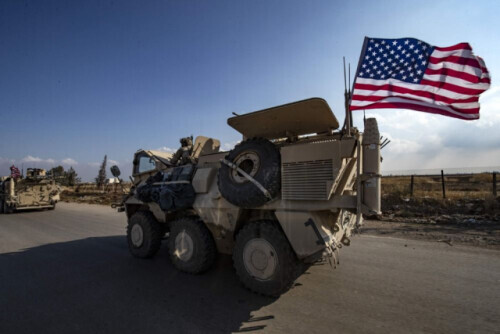 美軍基地內傳出爆炸聲