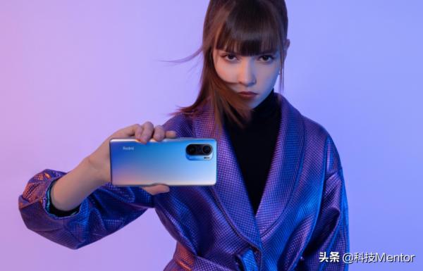 三款討人歡心的手機,中秋節見家長再也不用愁 三款討人歡心的手機,中秋節見家長再也不用愁